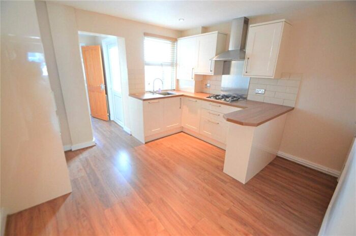 2 Bedroom Terraced House To Rent In Selsdon Road, South Croydon, CR2