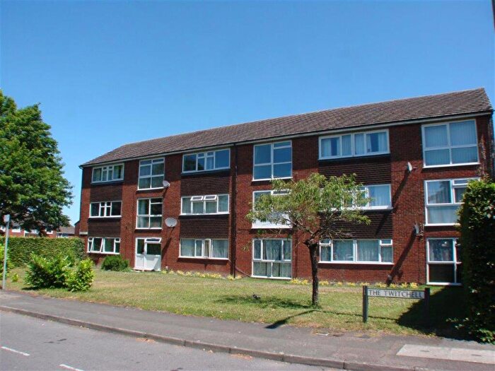 2 Bedroom Flat To Rent In The Twitchell, Baldock, Herts, SG7