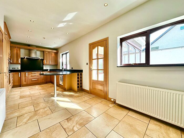3 Bedroom Bungalow For Sale In Dores Road, Inverness, IV2