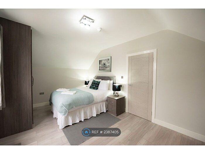 1 Bedroom Flat To Rent In Carnarvon Road, Reading, RG1