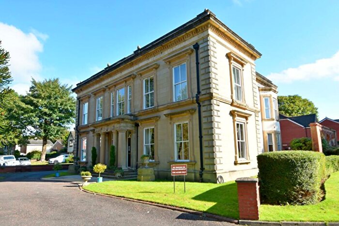 1 Bedroom Apartment For Sale In Heaton Grove, Manchester Road, Bury, BL9