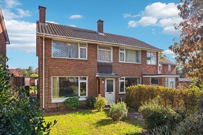 3 Bedroom Semi-Detached House For Sale In Downley, HP13