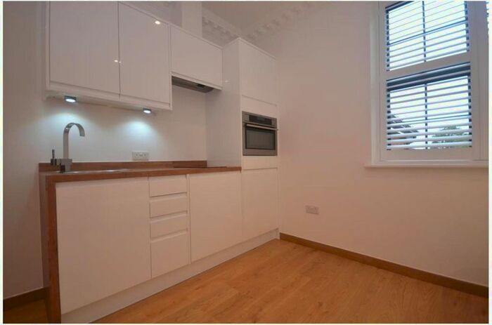 Studio To Rent In Whitley Street, Reading, RG2