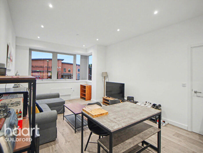 1 Bedroom Flat To Rent In Ladymead, Guildford, GU1