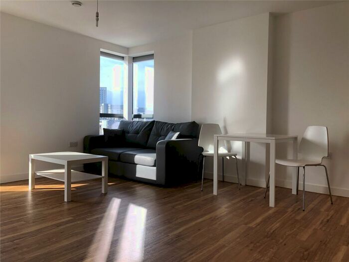 2 Bedroom Flat To Rent In Aire, Cross Green Lane, LS9