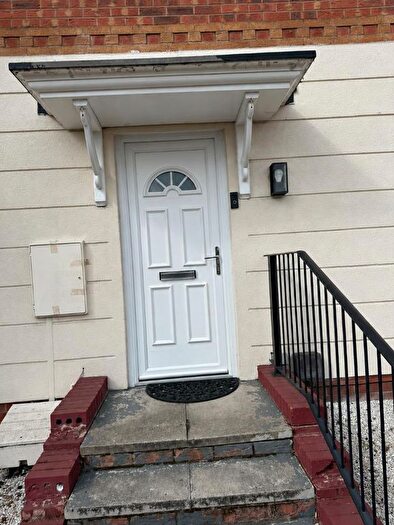 4 Bedroom Terraced House To Rent In Hamilton Circle, Hamilton, Leicester, LE5