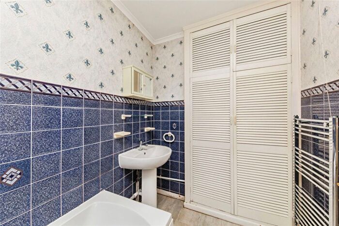 2 Bedroom Bungalow For Sale In Westbourne Avenue, Crewe, Cheshire, CW1