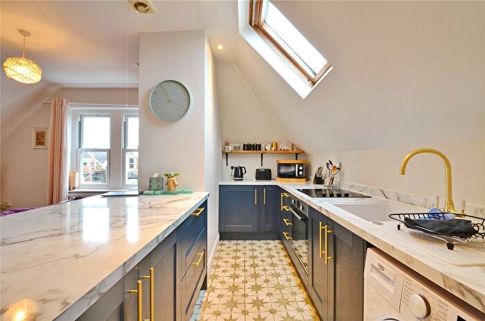 2 Bedroom Flat To Rent In Aberdeen Road, Cotham, Bristol, Bristol, BS6