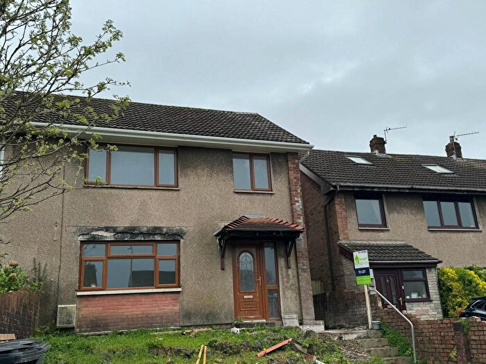 3 Bedroom Semi-Detached House To Rent In Ffordd Yr Eglwys, North Cornelly, Bridgend, CF33