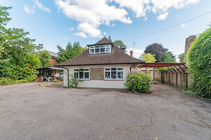 4 Bedroom Detached House To Rent In Hillbury Road, Warlingham, CR6