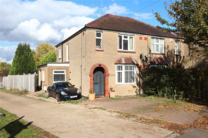 3 Bedroom Semi Detached House For Sale In Newport Road, New Bradwell, MK13