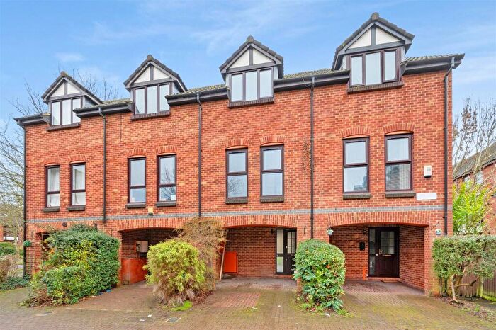 2 Bedroom Terraced House For Sale In Farriers Road, Epsom, KT17