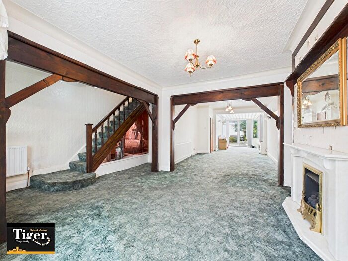 3 Bedroom Semi-Detached House For Sale In Westmorland Avenue, Blackpool, FY1