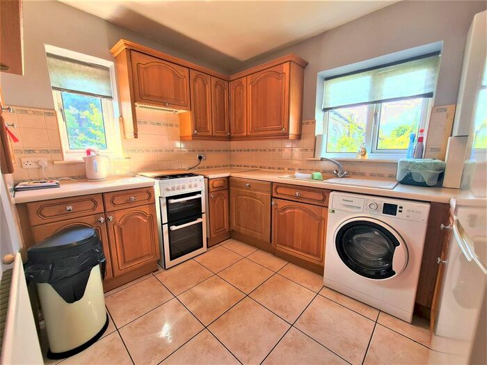 3 Bedroom Maisonette To Rent In Rothbury Gardens, Isleworth, TW7