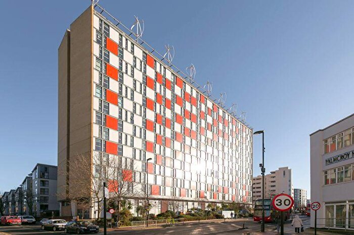 2 Bedroom Flat For Sale In London Road, West Croydon, CR0