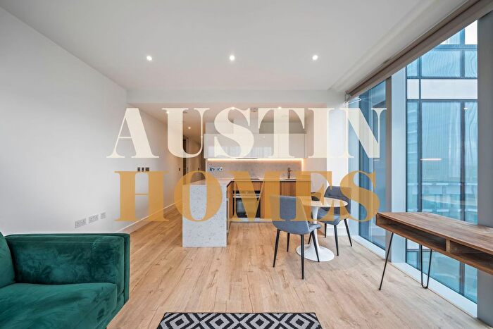 1 Bedroom Flat To Rent In Piazza Walk, Neroli House, E1