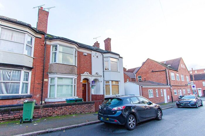 5 Bedroom Terraced House To Rent In Grafton Street, Coventry, CV1