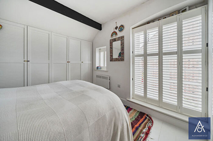 2 Bedroom Apartment To Rent In Hill Street, Brackley, NN13