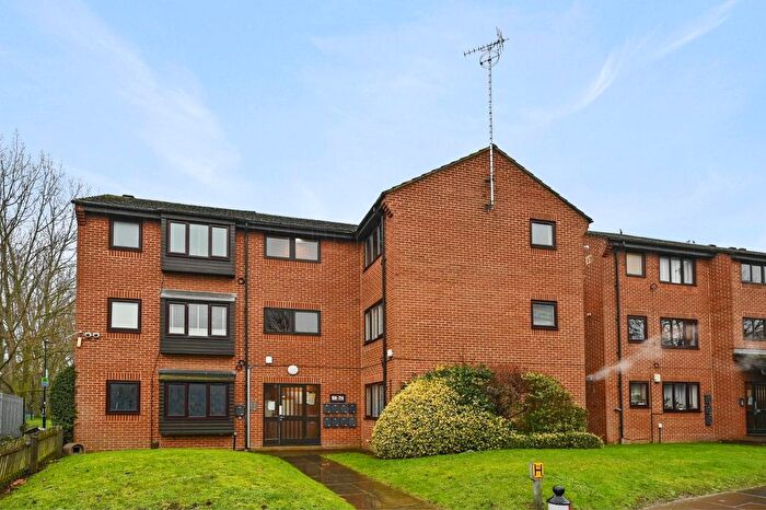 Studio For Sale In Mansell Road, Acton, W3