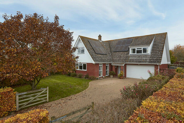 4 Bedroom Detached House For Sale In Hundon, Sudbury, Suffolk, CO10