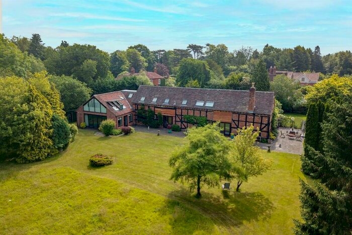 5 Bedroom Barn Conversion To Rent In Lapworth Street, Lapworth, Solihull, B94