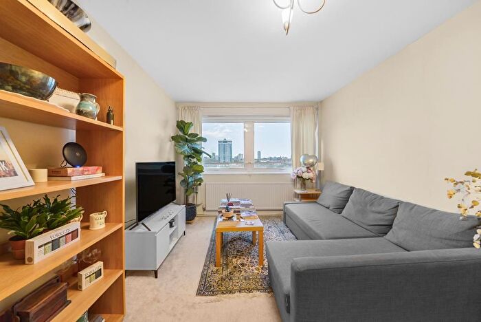 2 Bedroom Flat For Sale In Park South, Austin Road, London, SW11