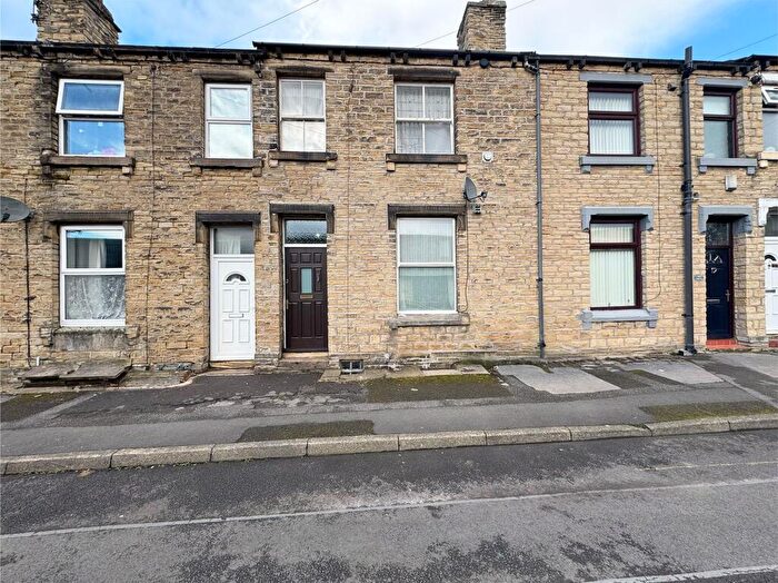 3 Bedroom Terraced House For Sale In Ivy Street, Huddersfield, HD5
