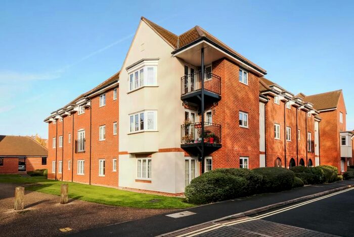 2 Bedroom Flat To Rent In Abingdon, Oxfordshire OX14