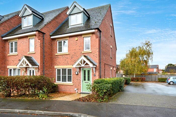 2 Bedroom Terraced House To Rent In Hickling Close, Long Eaton, Derbyshire, NG10