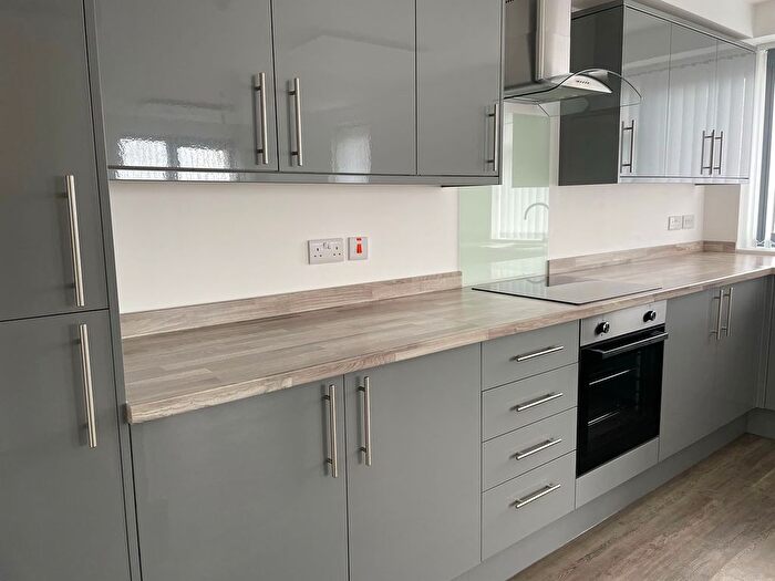 2 Bedroom Flat To Rent In Church, Road, Liverpool, L22