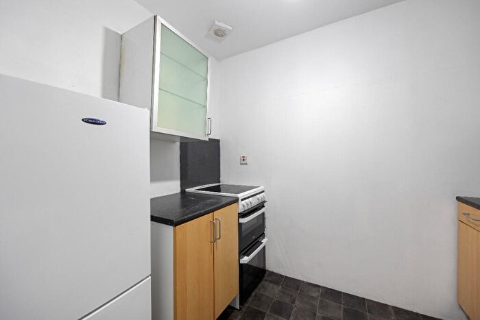1 Bedroom Flat To Rent In Ibrox Street, Govan, Glasgow, G51