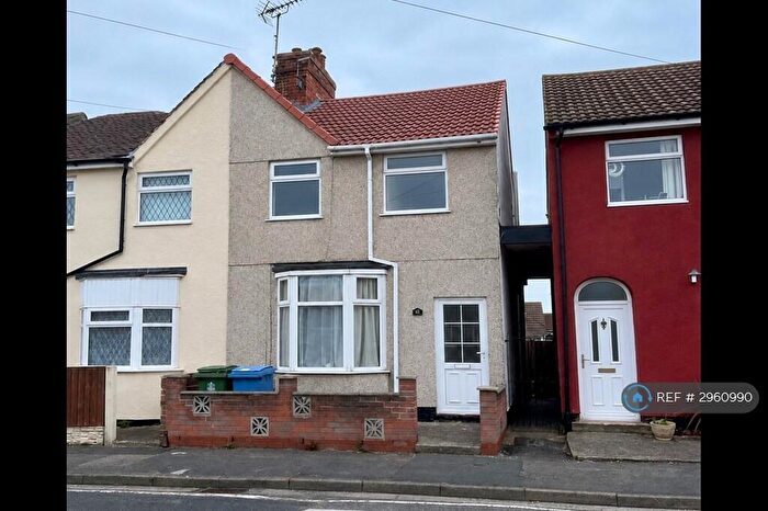 3 Bedroom Semi Detached House To Rent In Somersall St, Mansfield, NG19