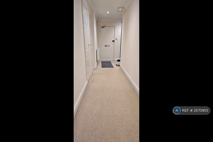 1 Bedroom Flat To Rent In San Remo Towers Block B, Boscombe, Bournemouth, BH5