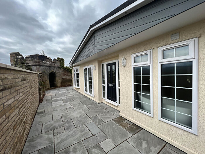 2 Bedroom Park Home For Sale In Plot East Court Steps, Saltmarshe Castle, Tedstone Warfe, Bromyard, Herefordshire, HR7