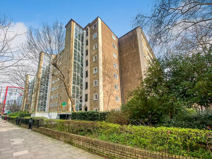 1 Bedroom Flat To Rent In Percival Street, Islington, London, EC1V