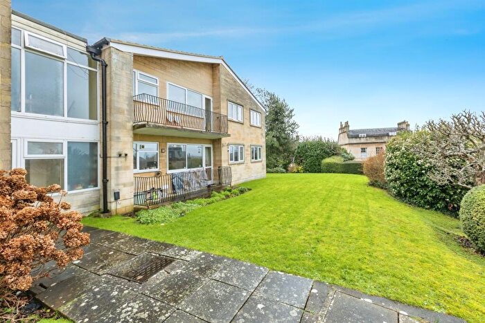 2 Bedroom Apartment For Sale In Cleveland Court, Bath, BA2