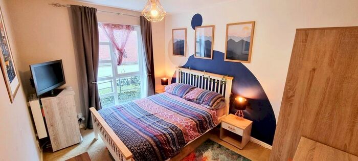 2 Bedroom Flat To Rent In George Street, York, YO1