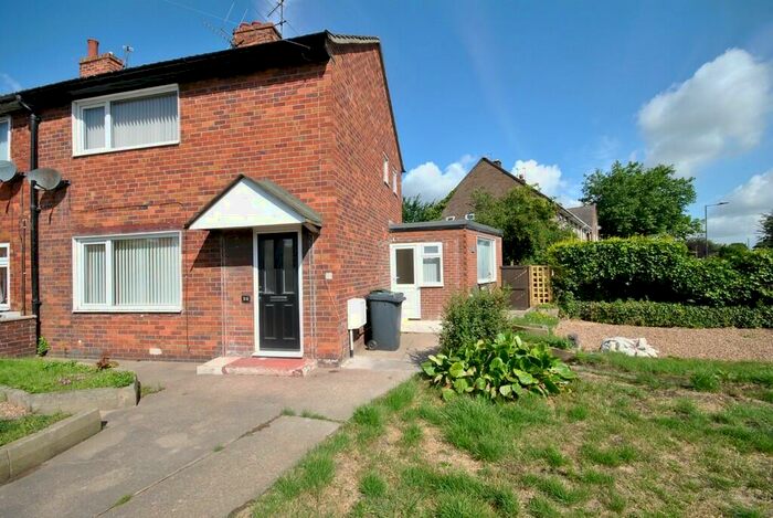 2 Bedroom Semi-Detached House To Rent In Broom Court, Hatfield, Doncaster, South Yorkshire, DN7
