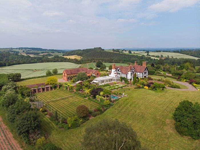 7 Bedroom Detached House For Sale In Yarhampton, Stourport-On-Severn, DY13