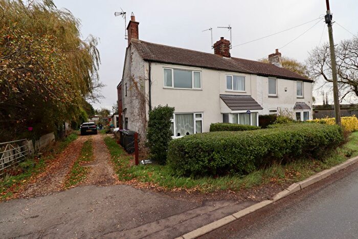 3 Bedroom End Terrace House For Sale In Ferry Lane, North Kyme, LN4