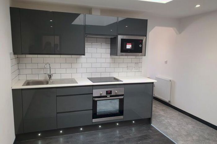 1 Bedroom Flat To Rent In Hubert Road, Selly Oak, Birmingham, B29