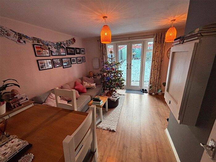 2 Bedroom End Terrace House For Sale In Beddall Way, Ketley, Telford, Shropshire, TF1