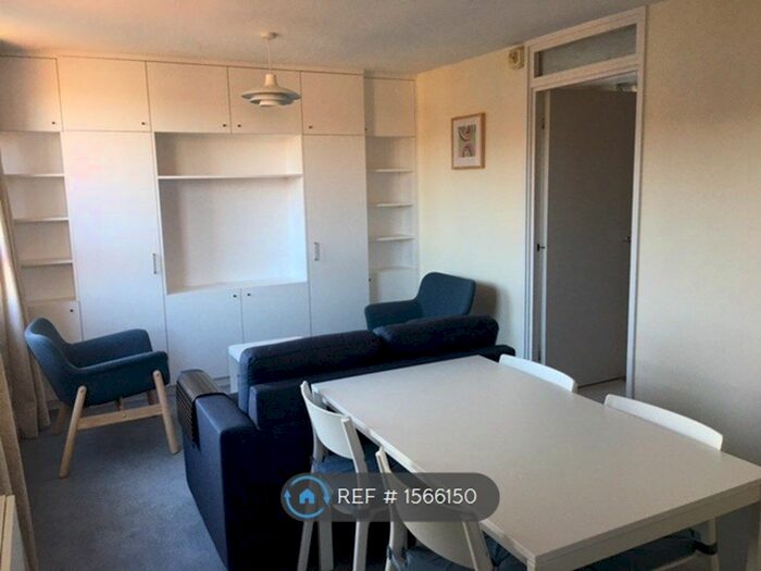 1 Bedroom Flat To Rent In St Pauls Court, London, W14