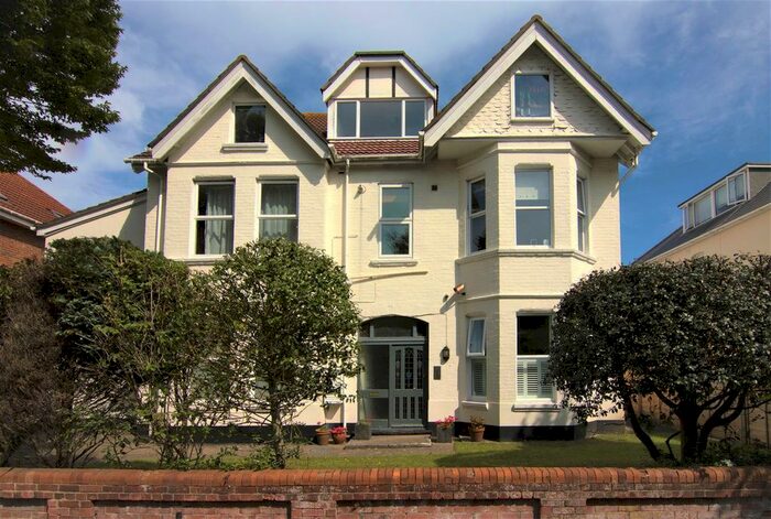 1 Bedroom Flat To Rent In Argyll Road, Boscombe, Bournemouth, BH5