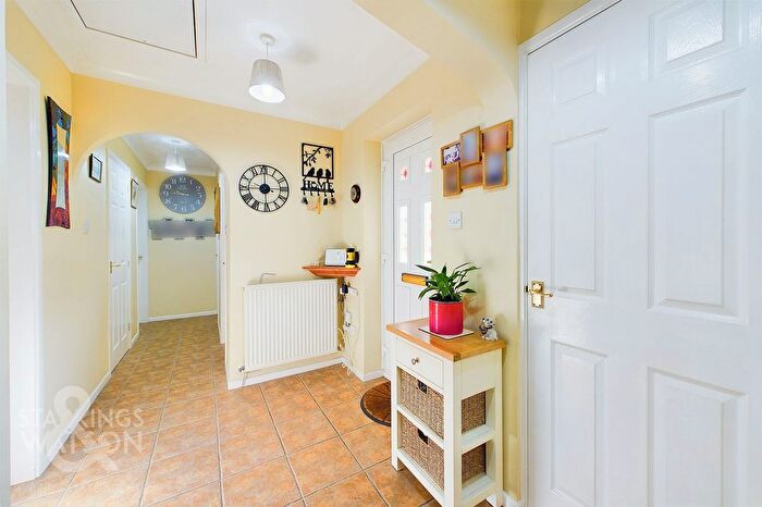 2 Bedroom Detached Bungalow For Sale In Elizabeth Bonhote Close, Bungay, NR35