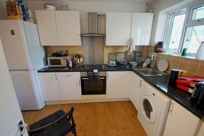 3 Bedroom Maisonette To Rent In Stanhope Parade, Euston, NW1
