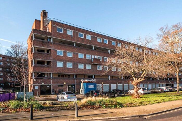 2 Bedroom Flat For Sale In Rhodeswell Road, Limehouse, London, E14