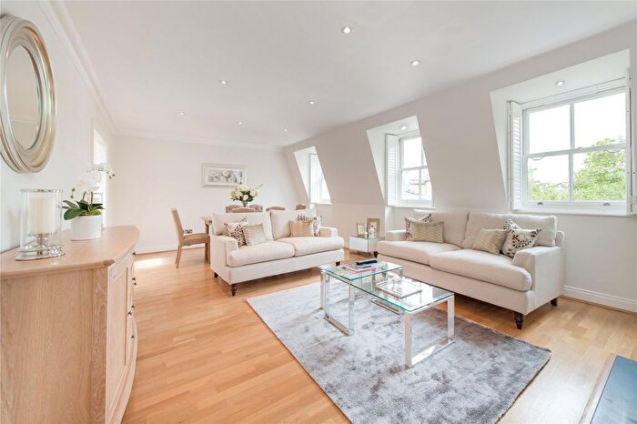 2 Bedroom Flat To Rent In Charlesworth House, Stanhope Gardens, Gloucester Road, London, SW7