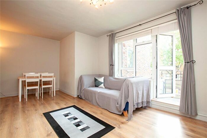 2 Bedroom Flat To Rent In Grange Grove, Islington, London, N1
