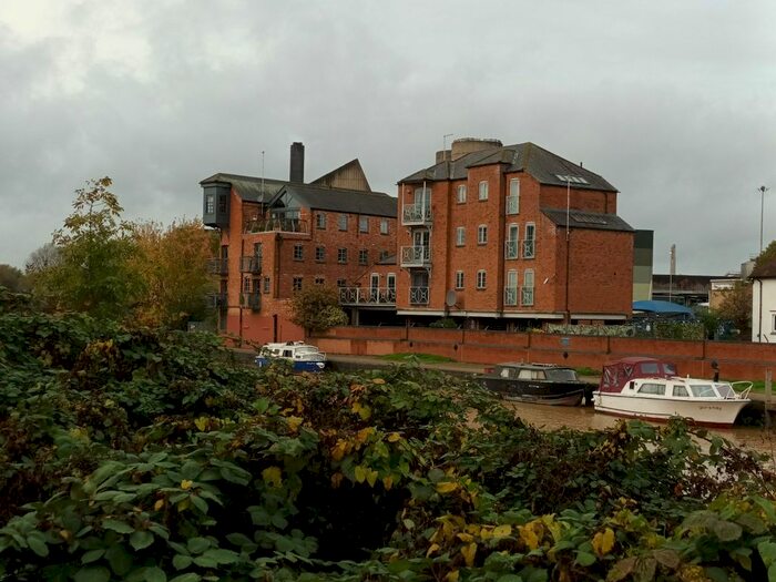 2 Bedroom Flat To Rent In Flat, Henry Bird Court, Northampton, NN4